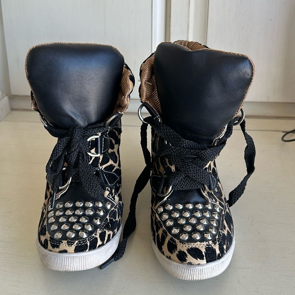 Sergio Todzi super cute boot/sneaker